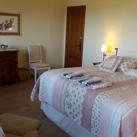 Bed & Breakfast Casa Roble