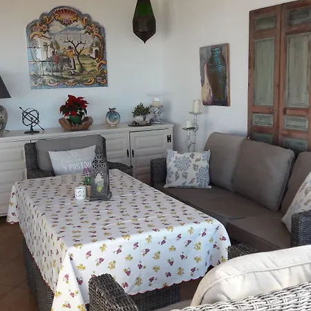 Bed & Breakfast Casa Roble Cómpeta