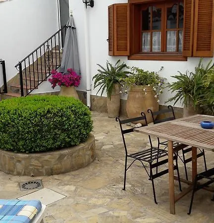 Casa Roble Bed and breakfast Cómpeta