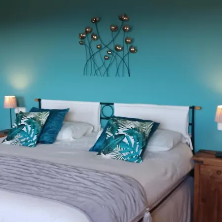فندق مبيت وإفطار Casa Roble