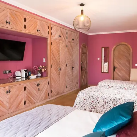 Bed & Breakfast Casa Roble 3*
