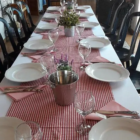 Casa Roble 3*