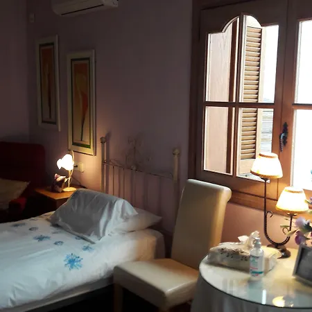 Casa Roble 4*